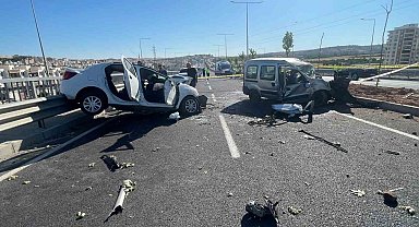 Şanlıurfa'da feci kaza: 3 ölü, 2 yaralı