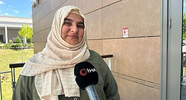 Şehit Fethi Sekin'in kardeşi Fikriye Sekin: "Polislerimizin, askerlerimizin ve kimlerin emeği varsa ellerinden, ayaklarından öpüyorum"