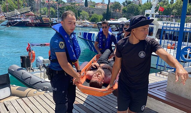 Şelale yanında serinlemek isterken falezlerden aşağı düşen genç ölümden döndü