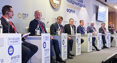 St. Petersburg Uluslararası Ekonomi Forumu başladı