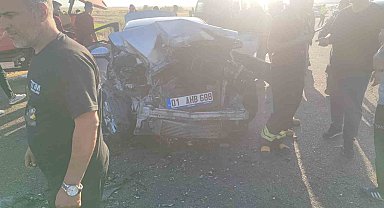 Tali yoldan çıkan traktör ile otomobil çarpıştı: 1'i çocuk 5 yaralı