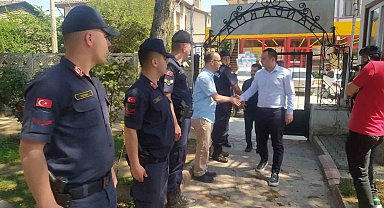 Taraklı ilçe protokolü görev başındaki personelin bayramını kutladı
