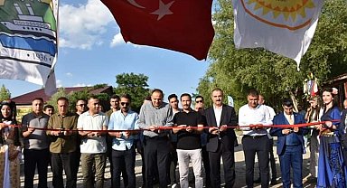 Tatvan'da 55. Doğu Anadolu Fuarı başladı