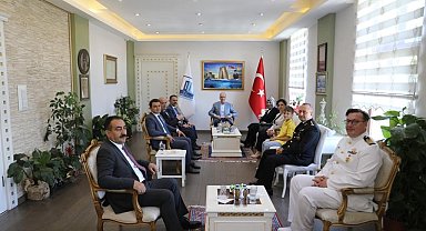 TBMM Başkanı Kurtulmuş, Çanakkale Valisi Aktaş'ı ziyaret etti