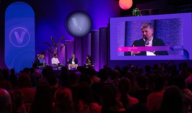 Togg, VivaTech'te start-up'larla buluştu