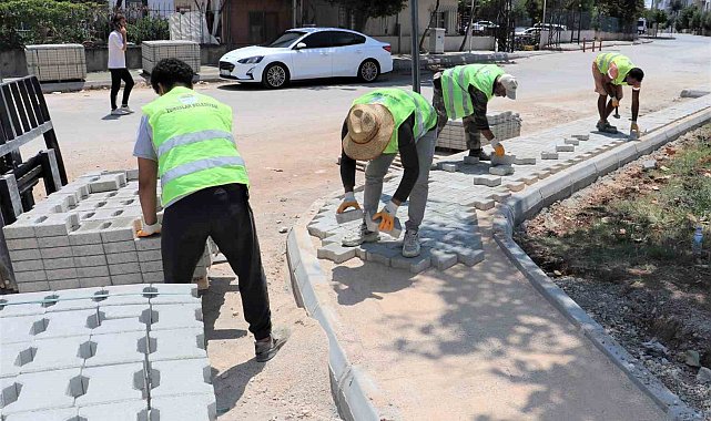 Toroslar'daki kaldırım çalışmaları Çağdaşkent'de devam ediyor
