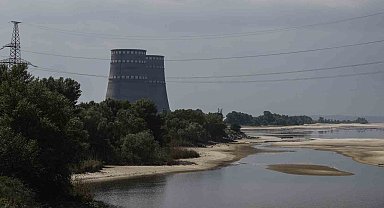 UAEA Başkanı Grossi'den Zaporijya Nükleer Santrali'ni ziyaret etti