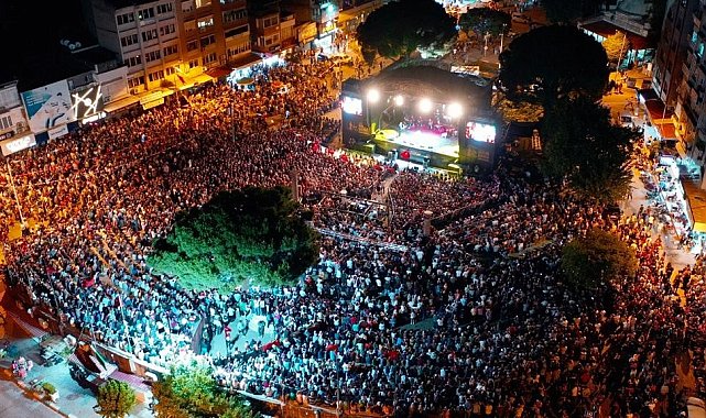 Uluslararası Bergama Festivalinin finaline Muazzez Ersoy damgası