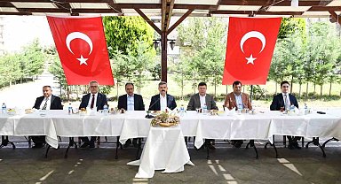 Uşak protokolü bayramlaşma töreninde buluştu