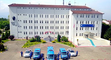 Uyuşturucu tacirleri suçüstü yakalanarak tutuklandı