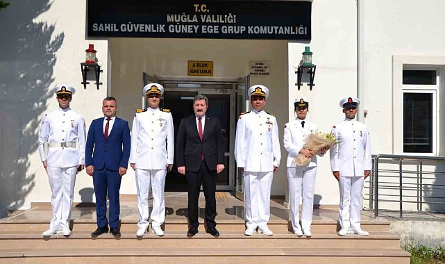 Vali Tavlı'dan Sahil Güvenlik Komutanlığı'na kutlama ziyareti