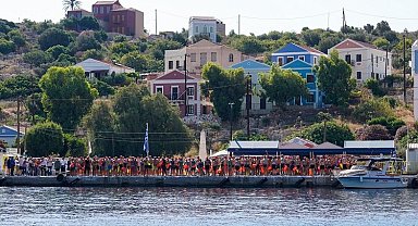 Yunanistan'dan Türkiye'ye en güzel yüzme yarışı