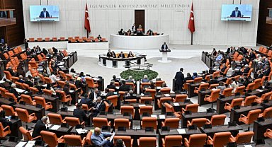 1,1 trilyon liralık ek bütçe kabul edildi