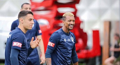 Adana Demirspor'dan Luis Nani bombası!