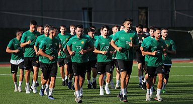 Aliağaspor FK sezonu açtı