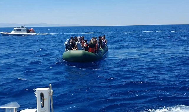 Ayvacık açıklarında Yunan unsurlarınca ölüme terk edilen 84 kaçak göçmen kurtarıldı
