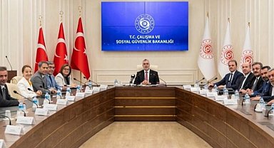 Bakan Işıkhan deprem illerinin taleplerini dinledi