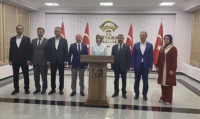 Bakan Mahinur Özdemir, bir dizi temaslarda bulunmak üzere Adıyaman'a geldi