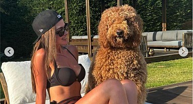 Bensu Soral, köpeğiyle güneşlendi