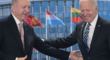 Biden'in iltifat tweet'ini yanıtsız bırakmadı!