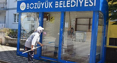 Bilecik Bozüyük'te duraklara kapsamlı temizlik