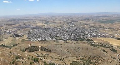 Birçok ilden büyük nüfusa sahip olan Ergani il olmak istiyor