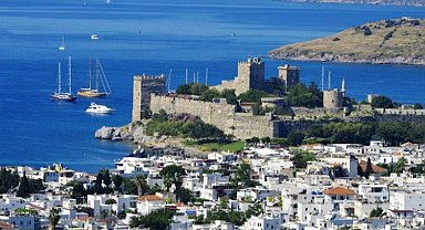 Bodrum'da milyonluk kiralar dudak uçurtuyor! Ev fiyatları şatolarla yarışıyor!
