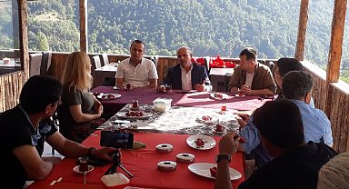 Bursa Büyükorhan 'Dost Meclisi'ne konuk oldu