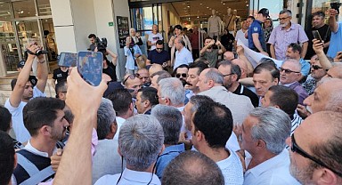 Bu şımarık saltanat çocuklarını korumak size düşmez!