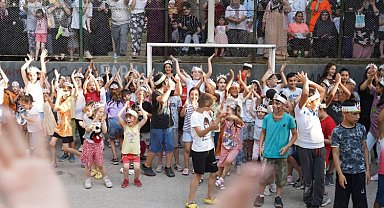 Bursa Yıldırım'da sokaklar şenlendi