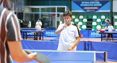 Bursa'da çocuklara sporla iç içe tatil