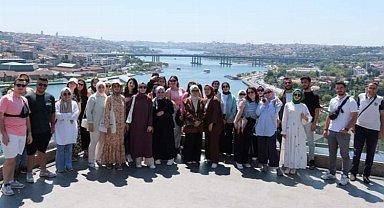 Bursalı genç seyyahlar farklı şehirlerde