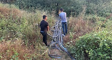 Çanakkale'de 1 milyon 700 bin TL değerinde yeraltı elektrik kablosunu çalan 2 şüpheli yakalandı