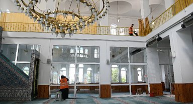 Çayırova'da ibadethaneler temizleniyor