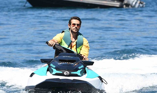 Cem Belevi'den jet-ski şov