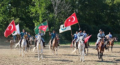 Ciritçiler şehitler için Kestel'de sahaya indi
