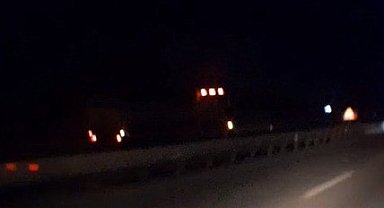 Edirne'de ters yönde giden tır trafiği tehlikeye attı
