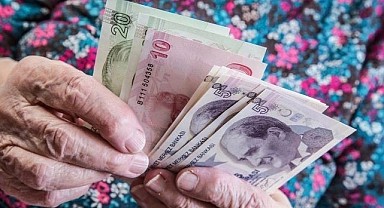 Emekli zammı EYT'lileri de kapsıyor