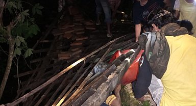 Endonezya'da 6.4 büyüklüğünde deprem: 1 ölü, 9 yaralı