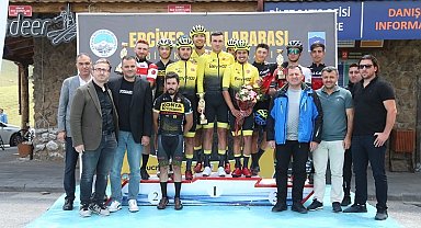 Erciyes Uluslararası Yol Bisiklet Yarışları nefesleri kesti