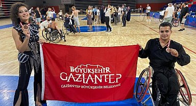 Gaziantepli engelli dansçı şehre üçüncülükle döndü