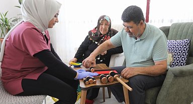 Gaziantep'te Büyükşehir'den evde fizik tedavi hizmeti