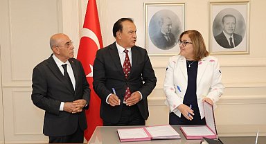 Gaziantep'te engelli afetzedelere dokunan iş birliği