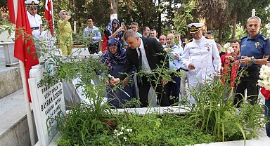 Gölcük'te şehitler dualarla anıldı
