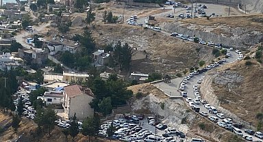 Halfeti'deki bayram yoğunluğu Bodrum'u aratmıyor