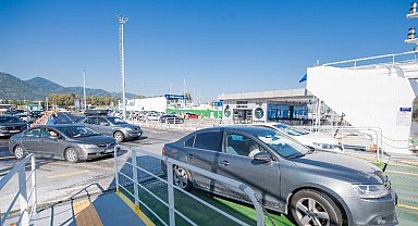 İzmir'de feribot ücretlerine zam