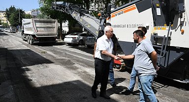 İzmir'de rekor sıcaklıkta yoğun mesai