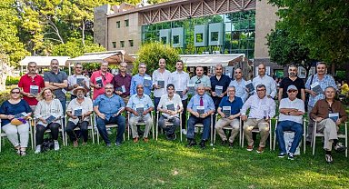 İzmirli 46 gazeteci sosyal projede buluştu