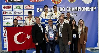 Kağıtspor, Avrupa'nın her kulvarında şampiyon