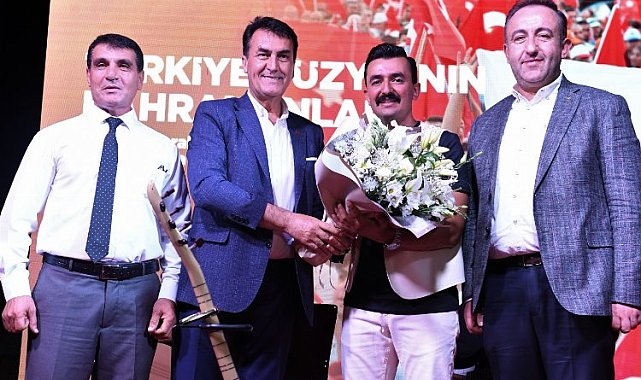 Kahramanlık türküleri Osmangazi'den yükseldi